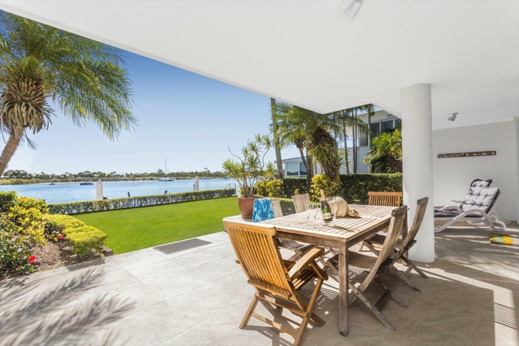 Noosa Quays Aparthotel Exterior foto